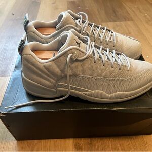 Jordan Men's Light Gray Sneakers